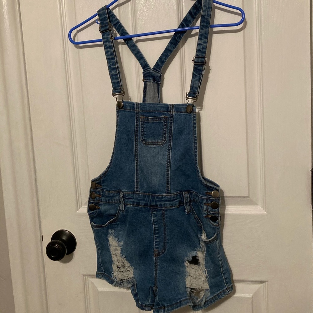 Fashion Nova overalls